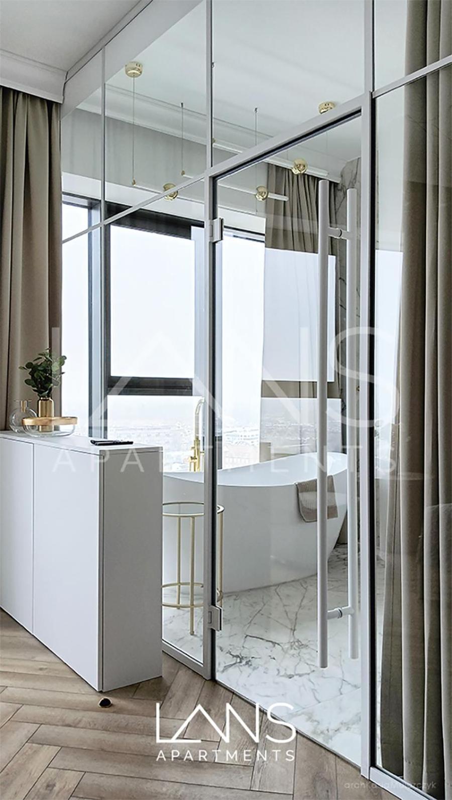 Hanza Tower Bohemia 22 Pool & Jacuzzi Szczecin Bagian luar foto